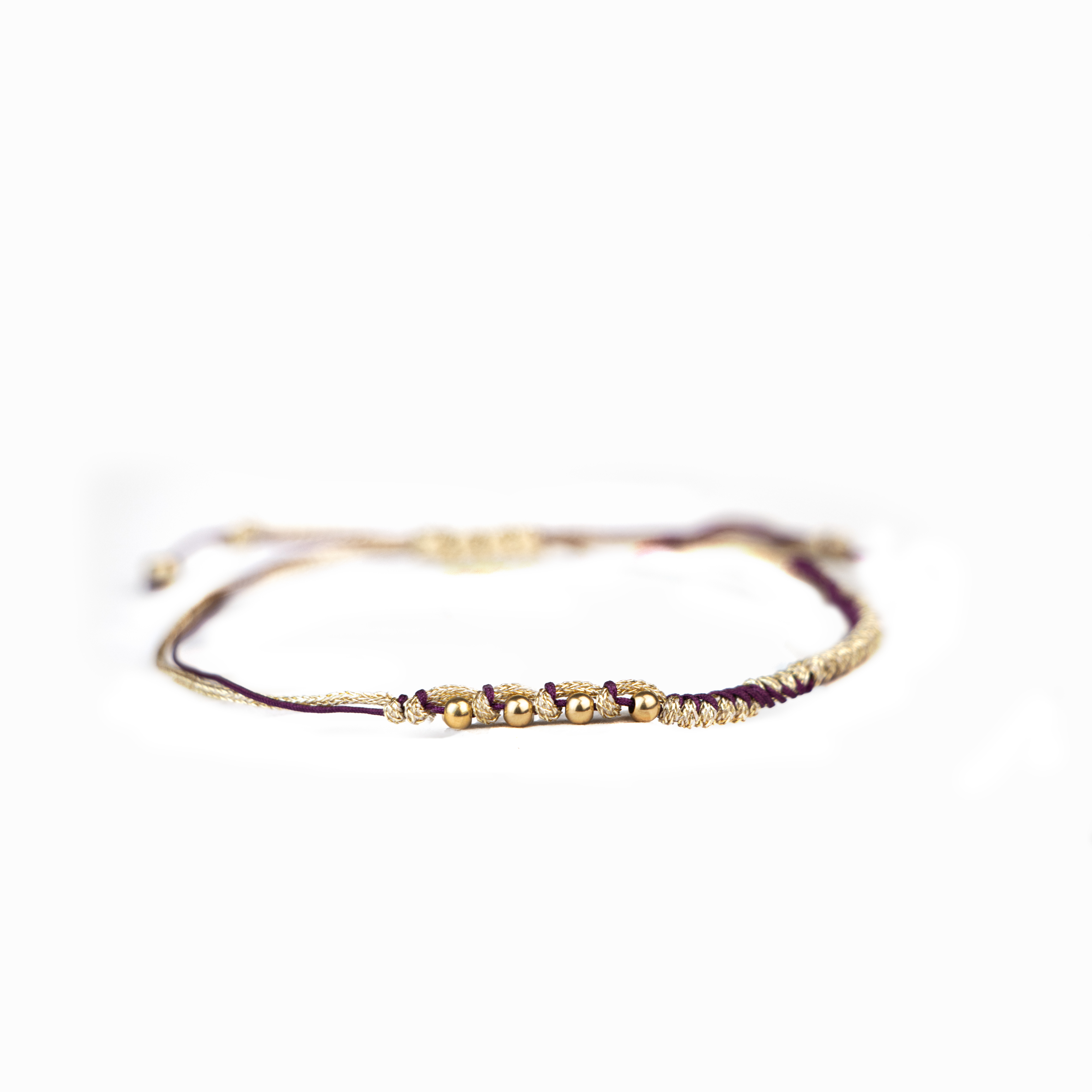 دستبند نخی  کد TST162