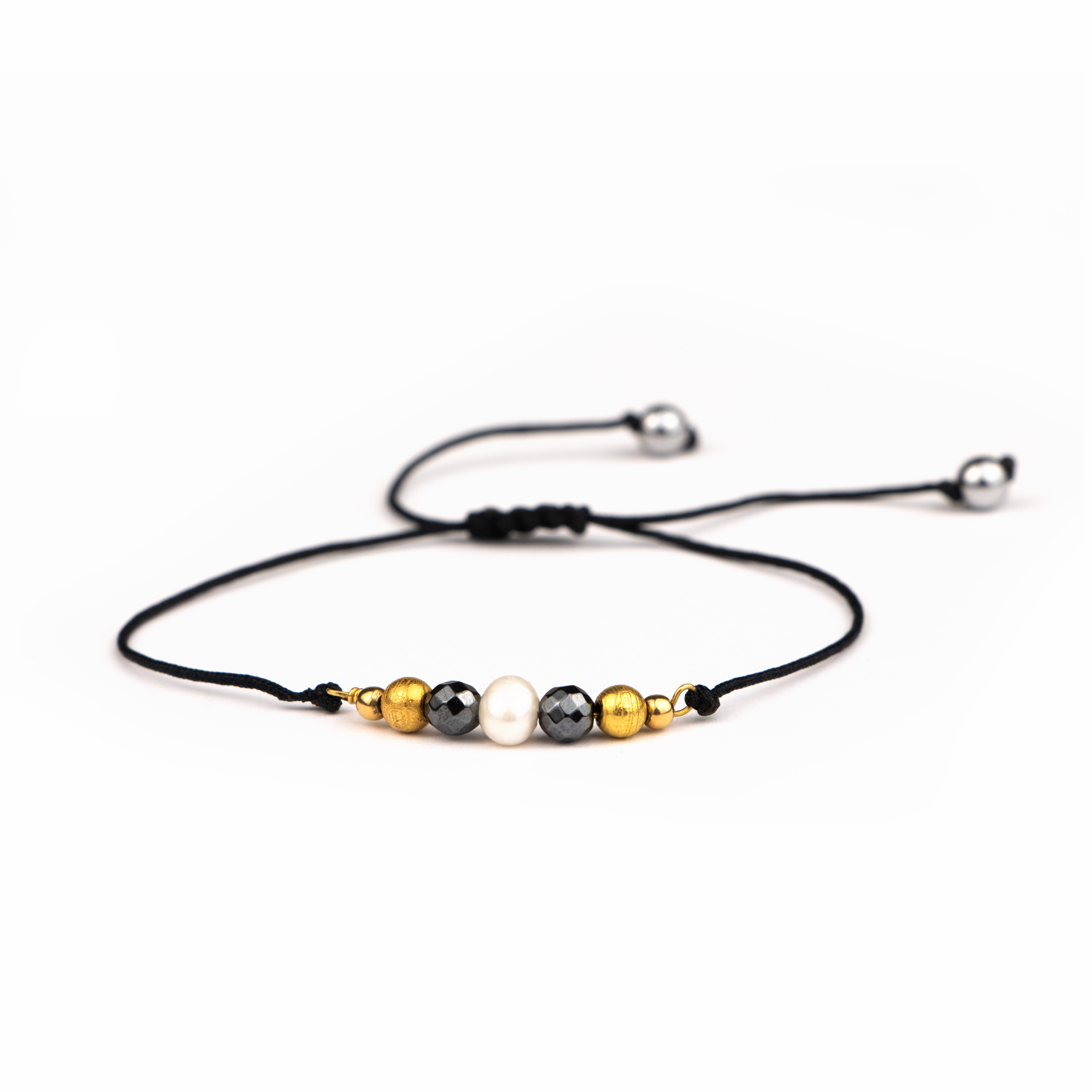 دستبند نخی  کد TST175