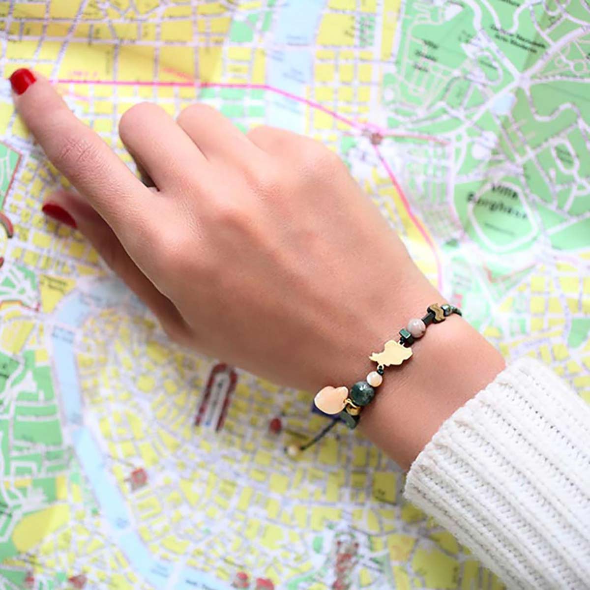 دستبند سنگی  کد BSH100