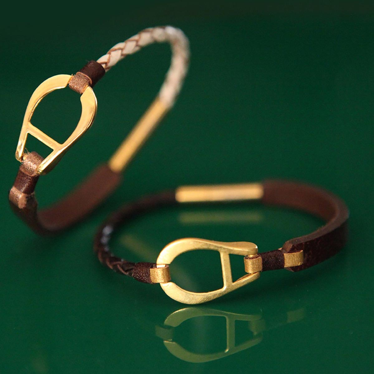 دستبند چرم و طلا  کد BM239