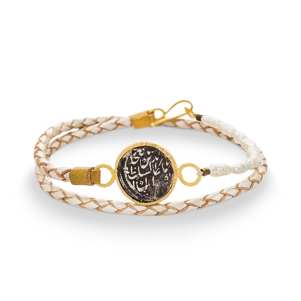 دستبند چرم و طلا  کد BE006-3