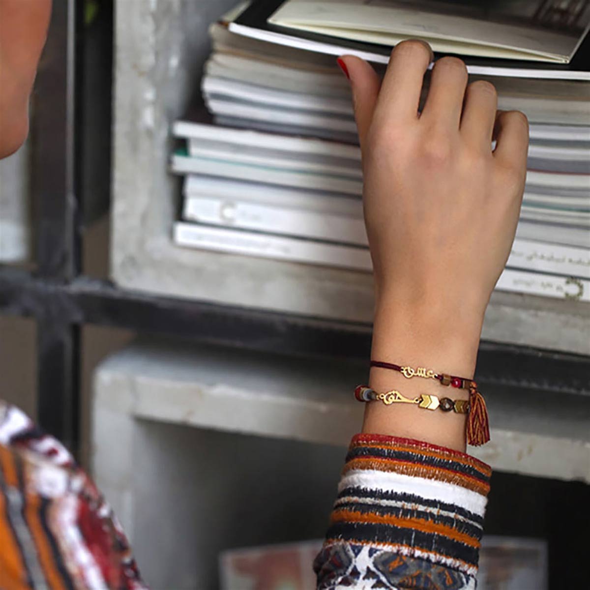 دستبند سنگی  کد BSH090