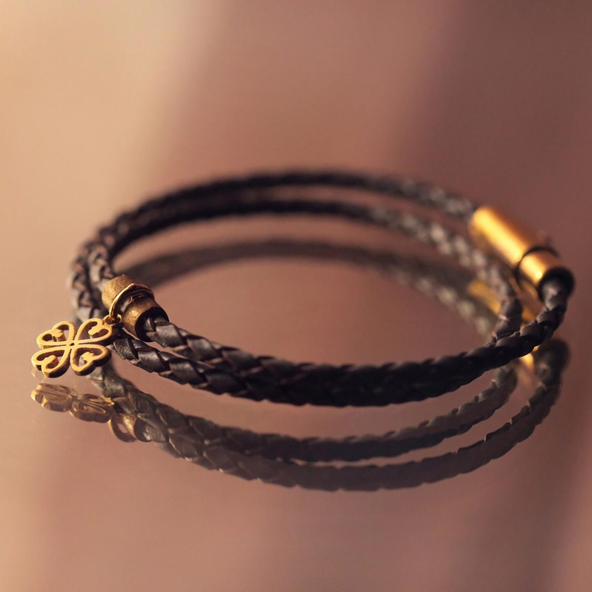 دستبند چرم و طلا  کد BM253
