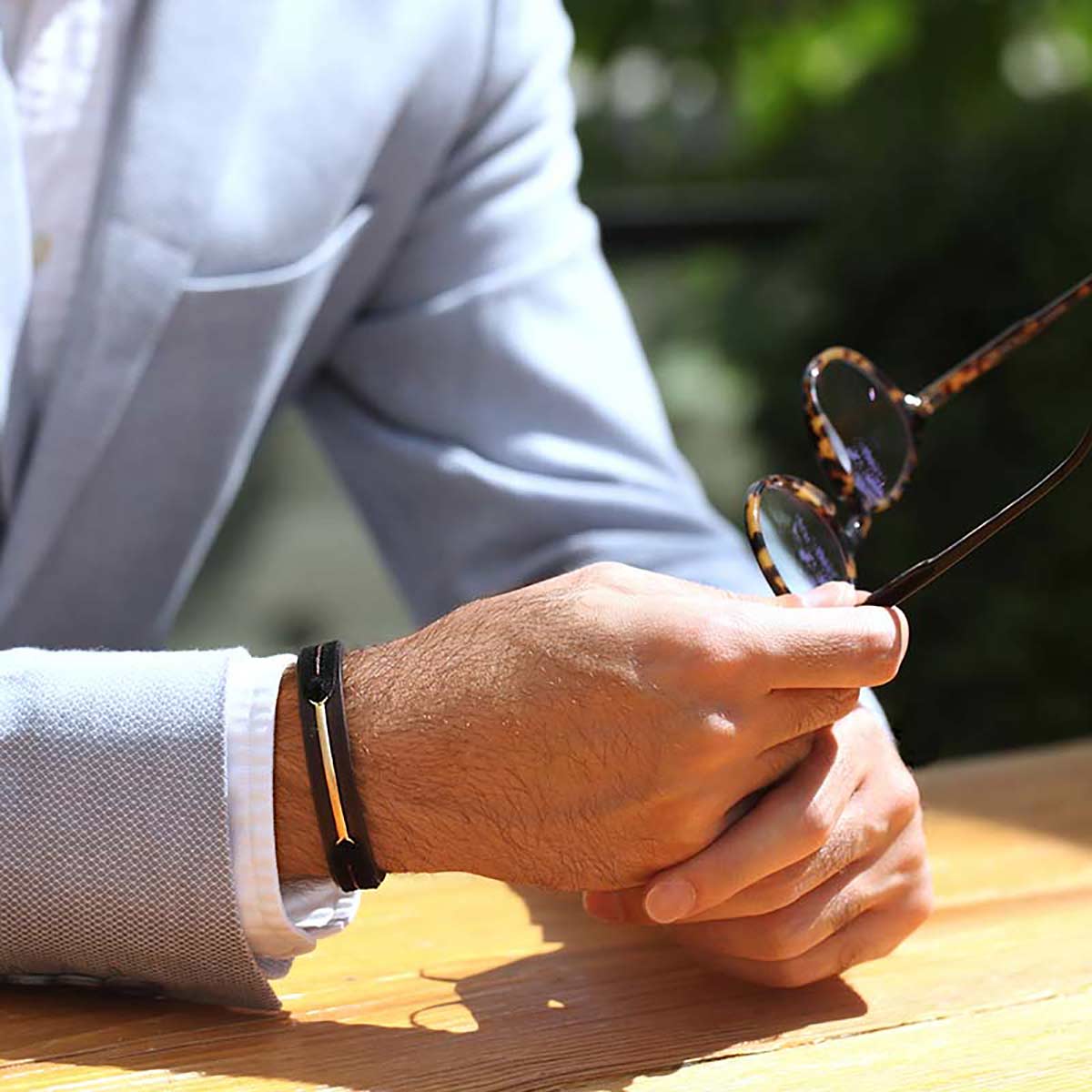 دستبند چرم و طلا  کد BBH002