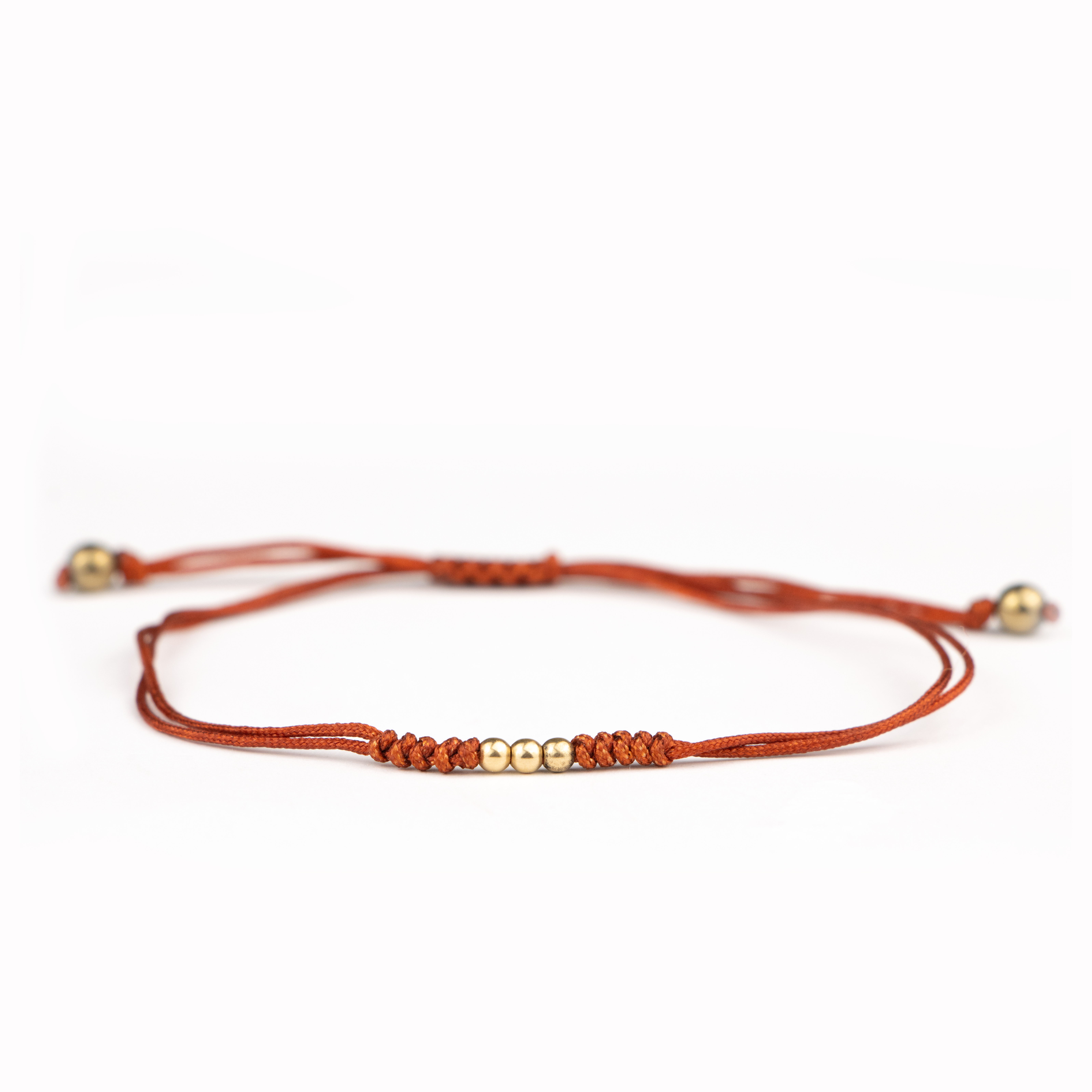 دستبند نخی  کد TST170