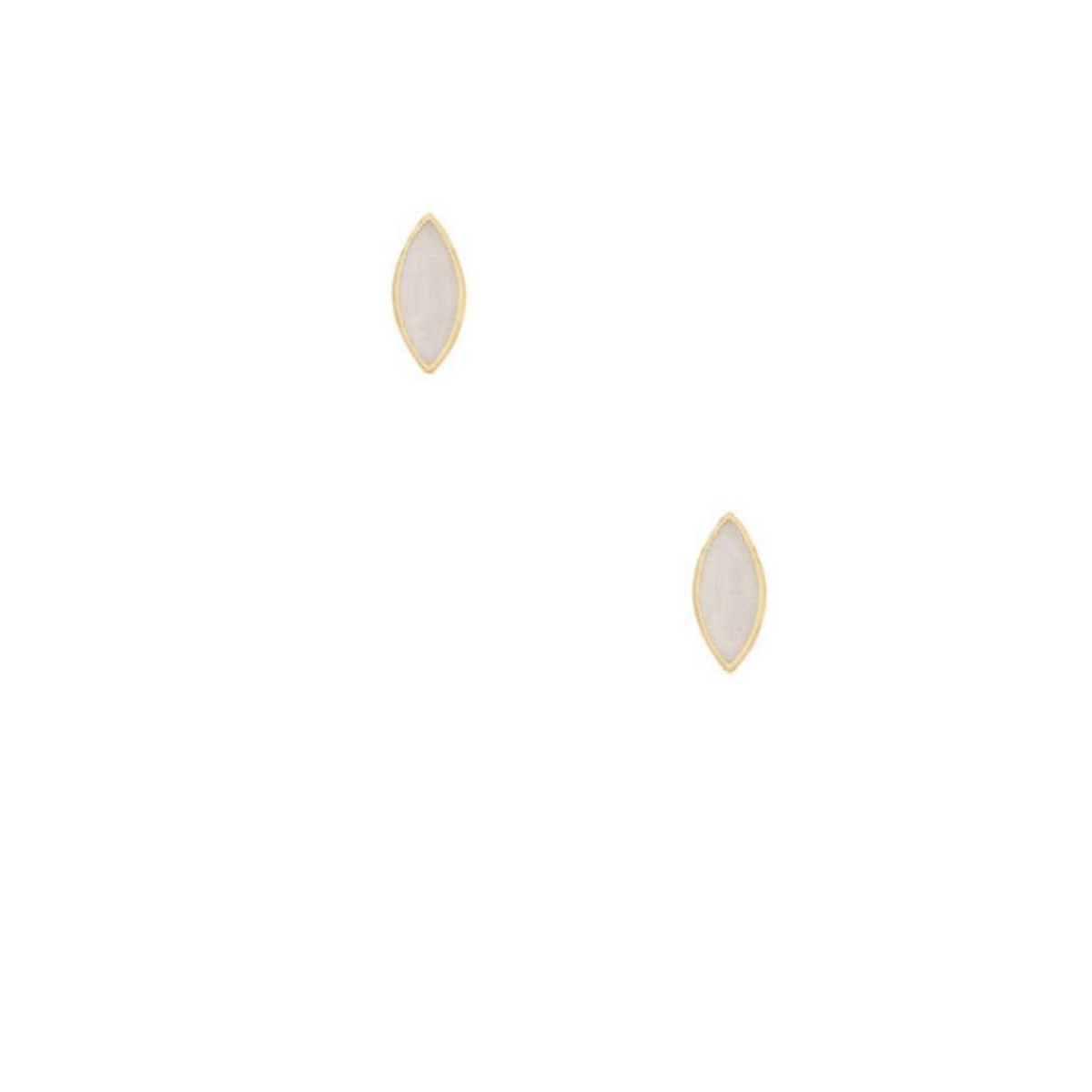 گوشواره گوشواره میخی طلا طرح مارکیز میناکاری سفید کد EMOH126