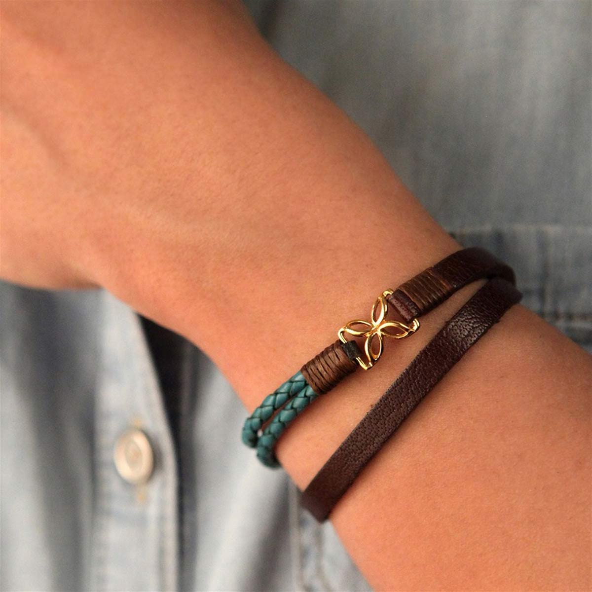 دستبند چرم و طلا  کد BM061