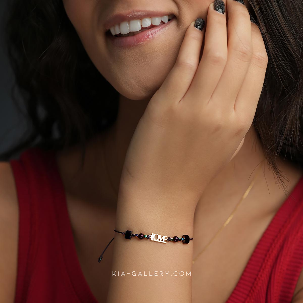 دستبند نخی  کد BSH298