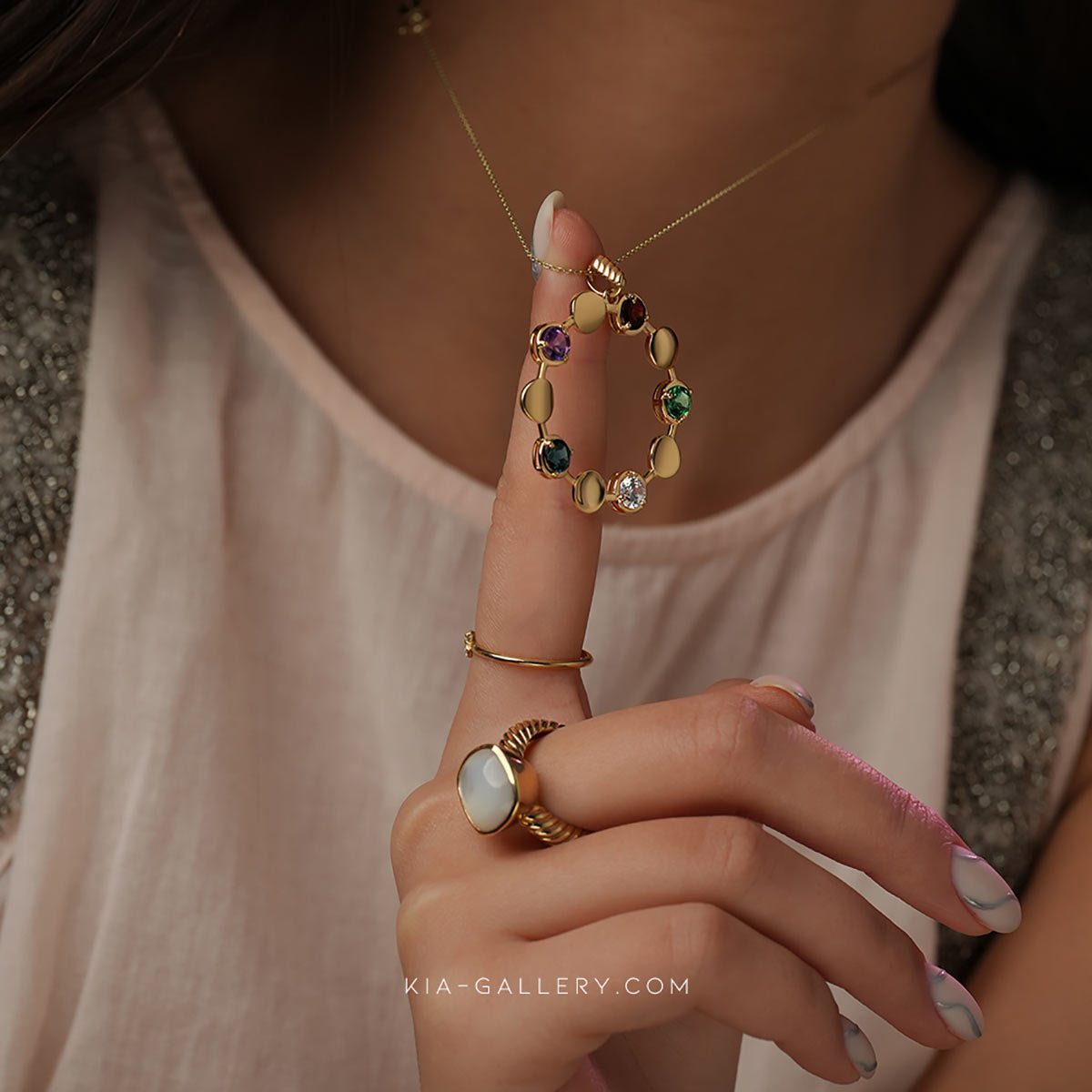 آویز  کد NM001