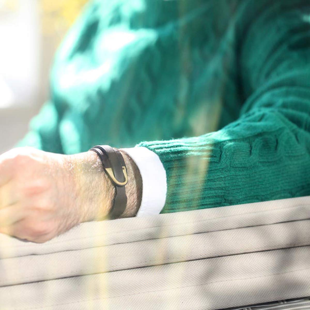 دستبند چرم و طلا  کد BM322