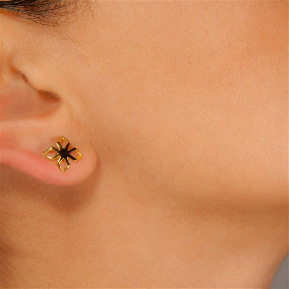 گوشواره گوشواره میخی طلا طرح ستاره میخی کد EM014