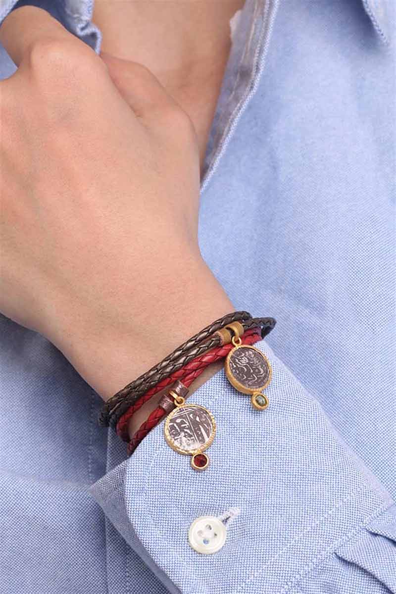 دستبند چرم و طلا  کد BE008