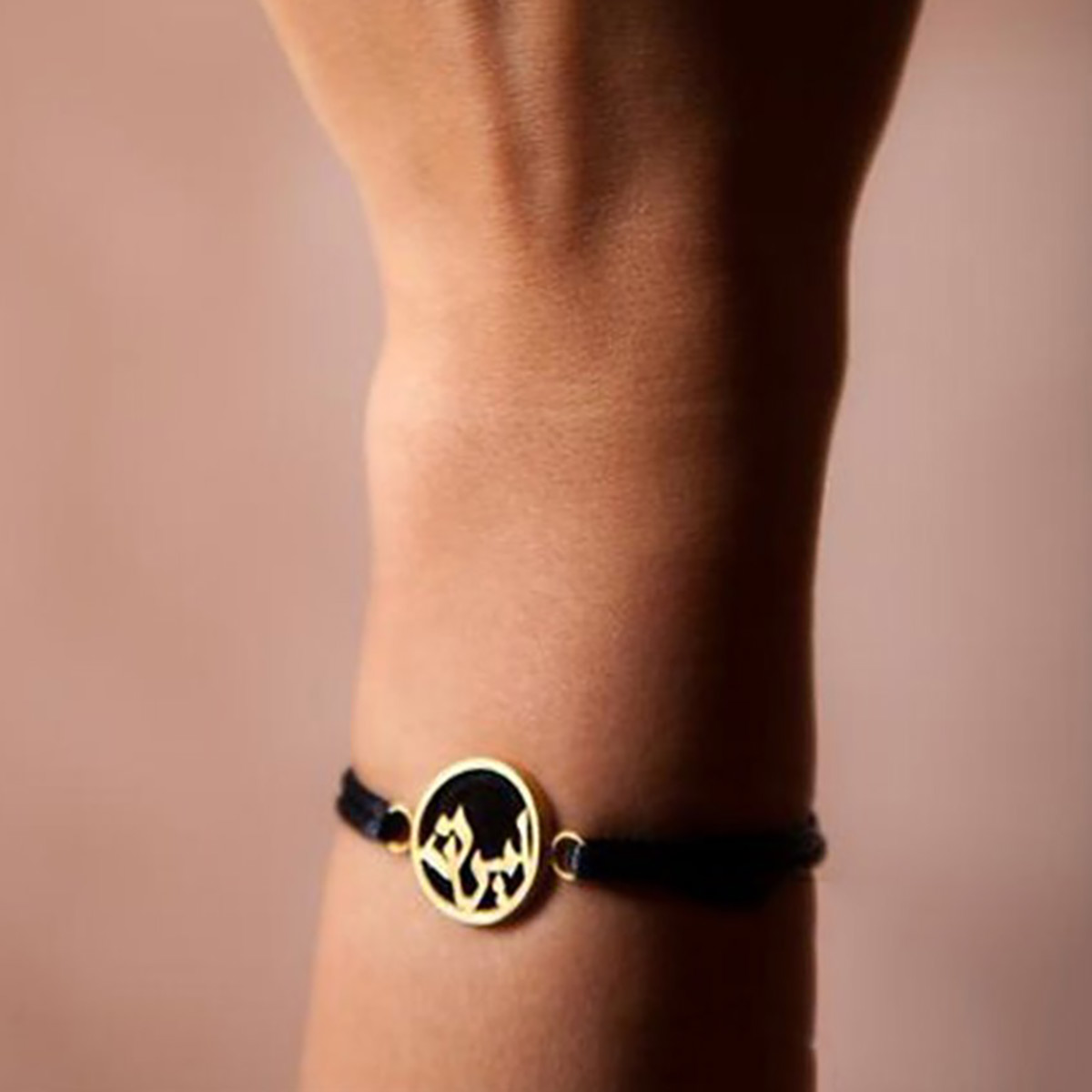 دستبند نخی  کد BR001