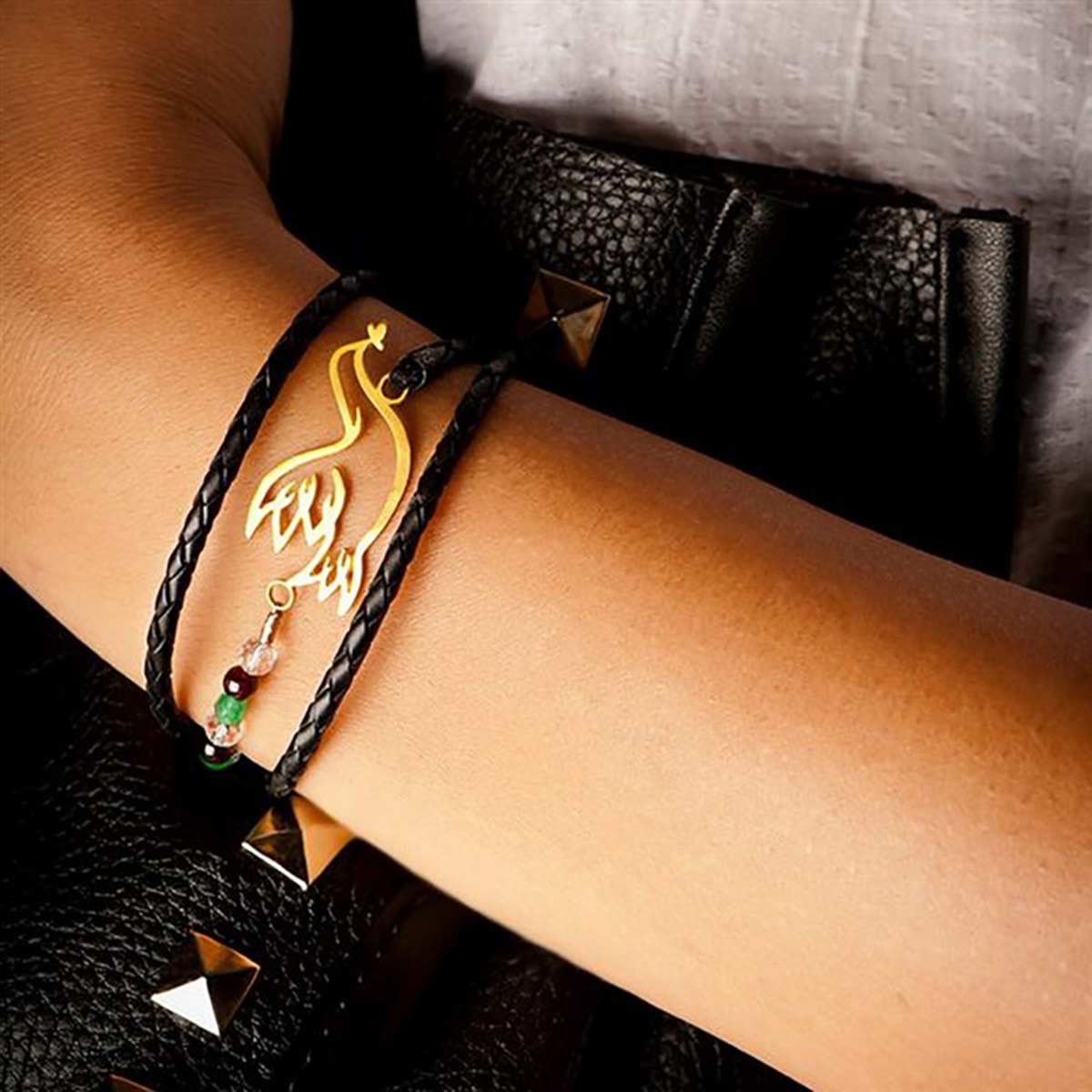 دستبند چرم و طلا  کد BAS062