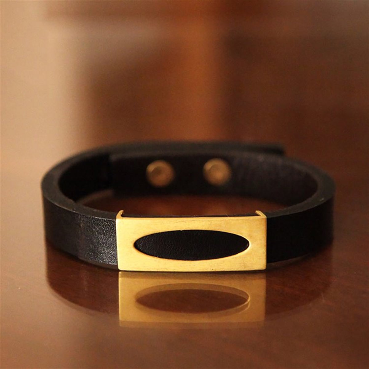 دستبند چرم و طلا  کد BM237