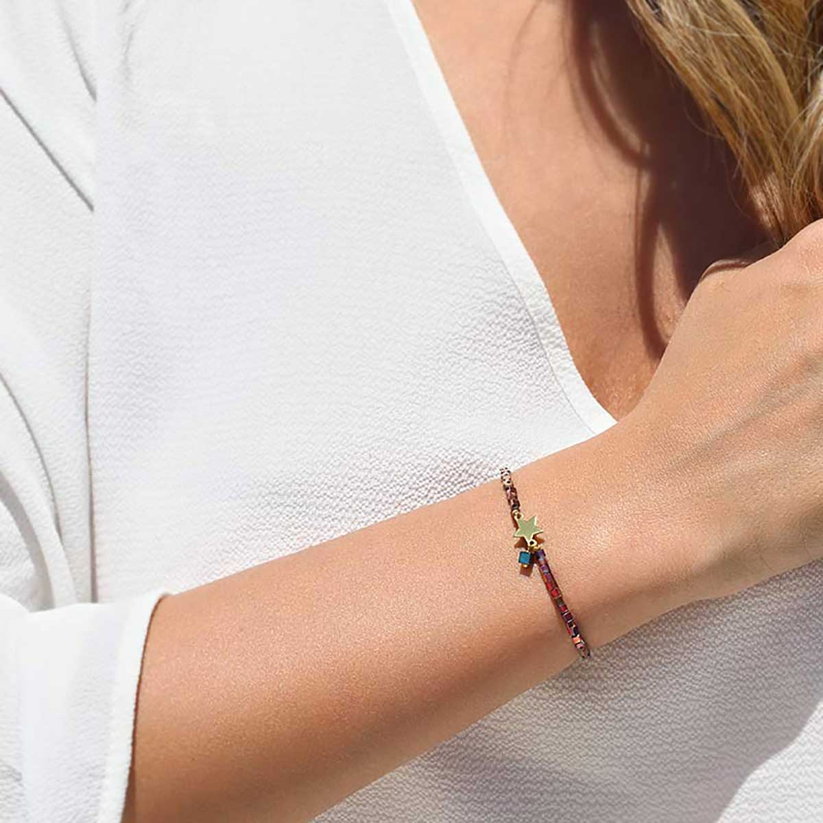 دستبند سنگی  کد BSH140