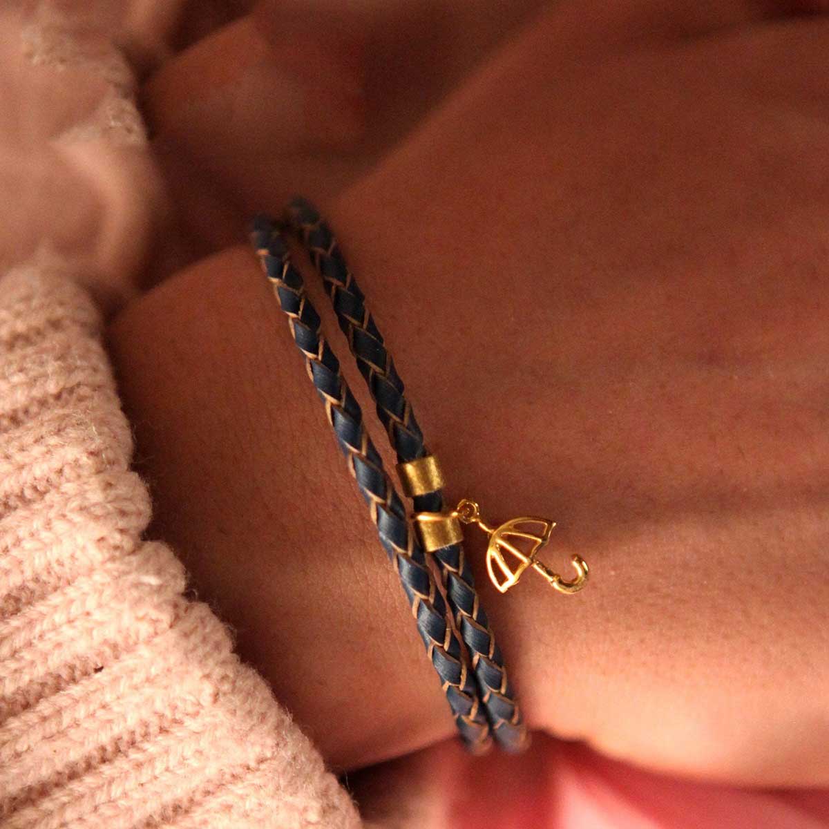 دستبند چرم و طلا  کد BM062