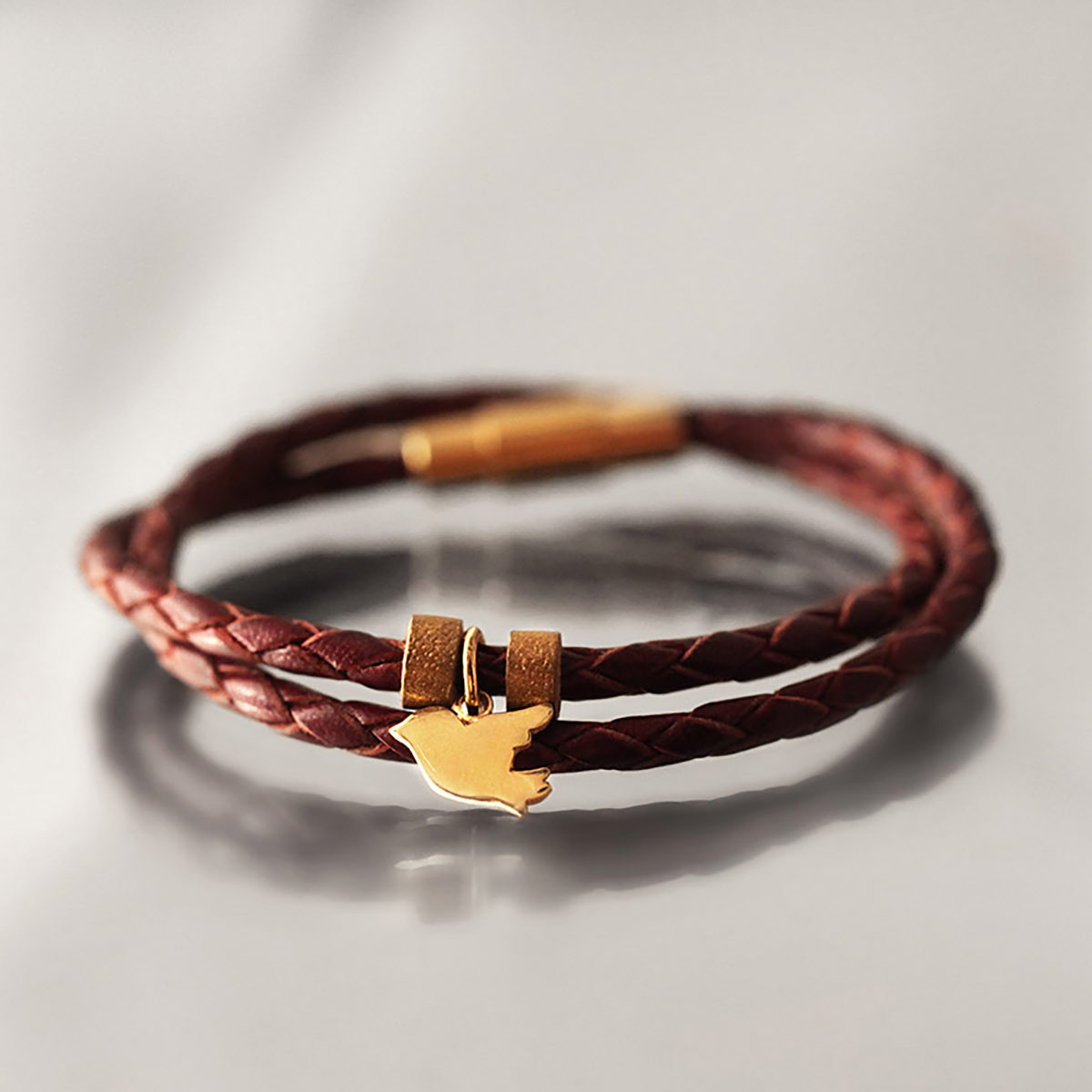 دستبند چرم و طلا  کد BM246