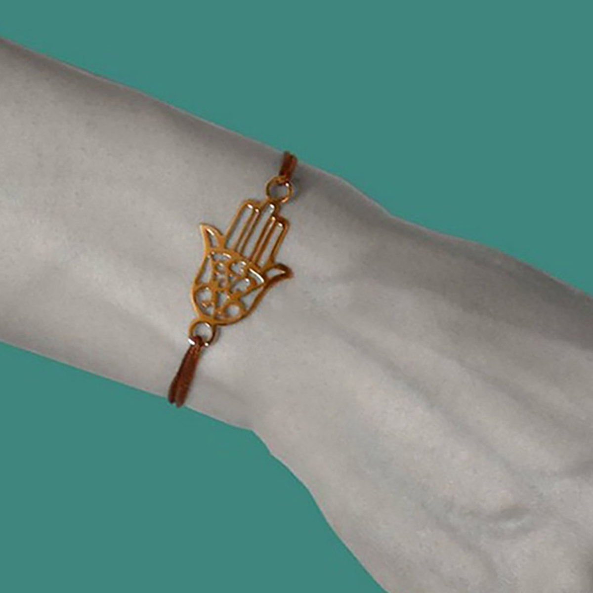 دستبند نخی  کد BM053