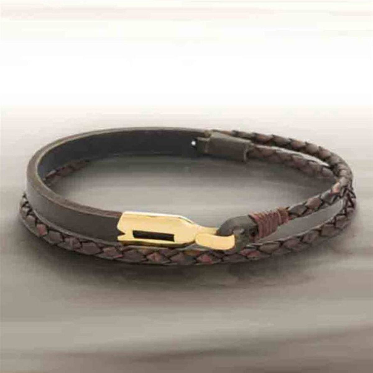 دستبند چرم و طلا  کد BM263