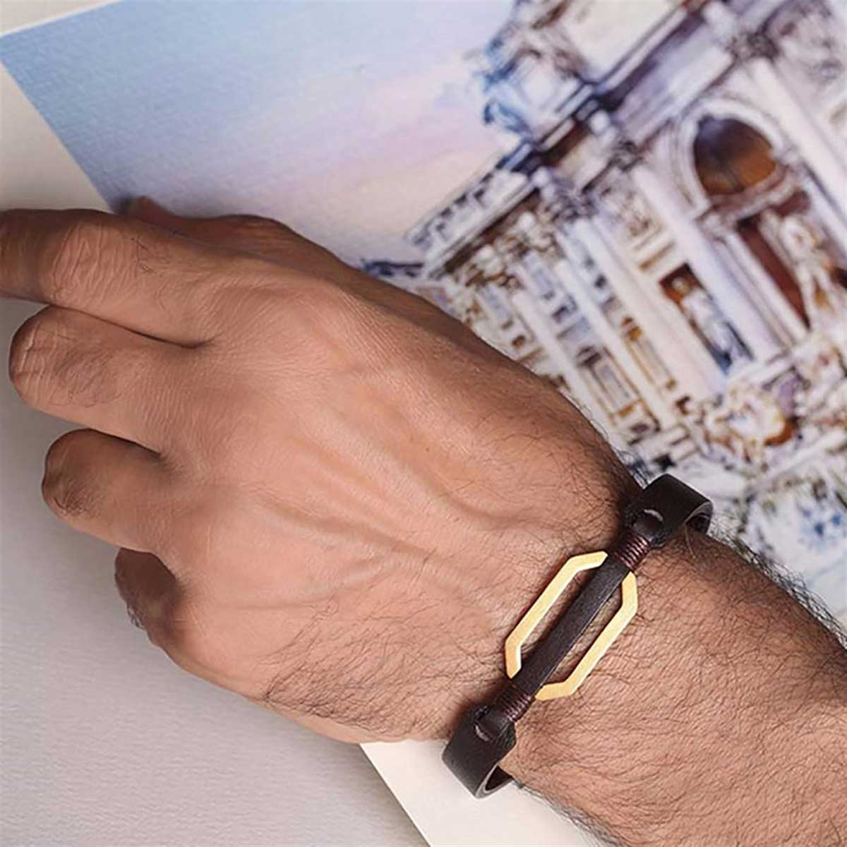 دستبند چرم و طلا  کد BM260