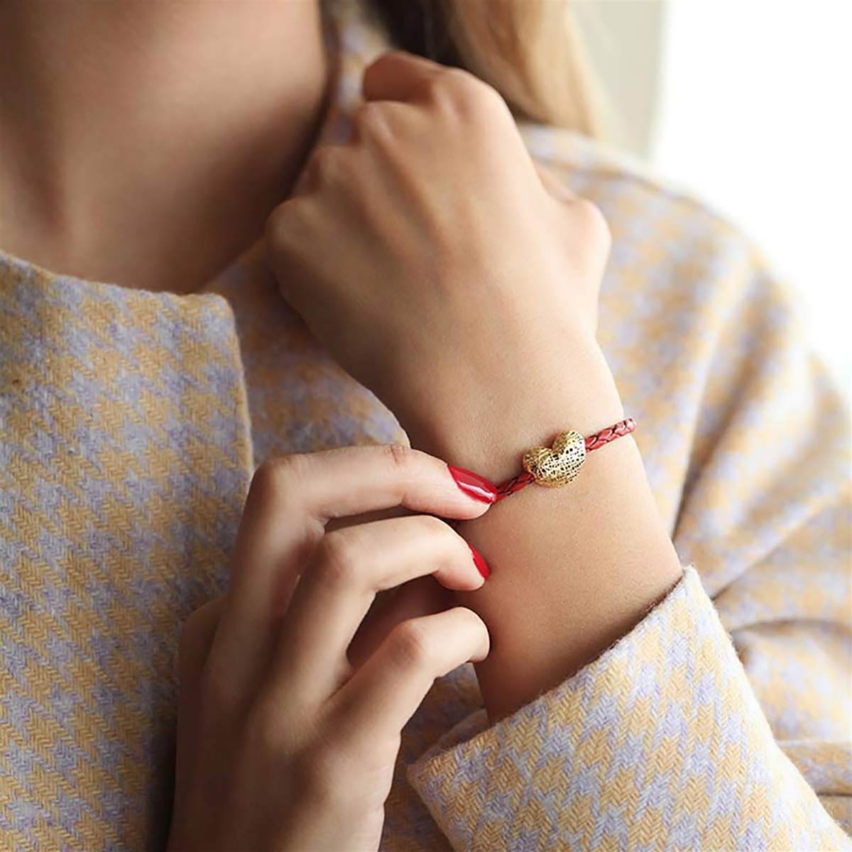 دستبند چرم و طلا  کد BM358