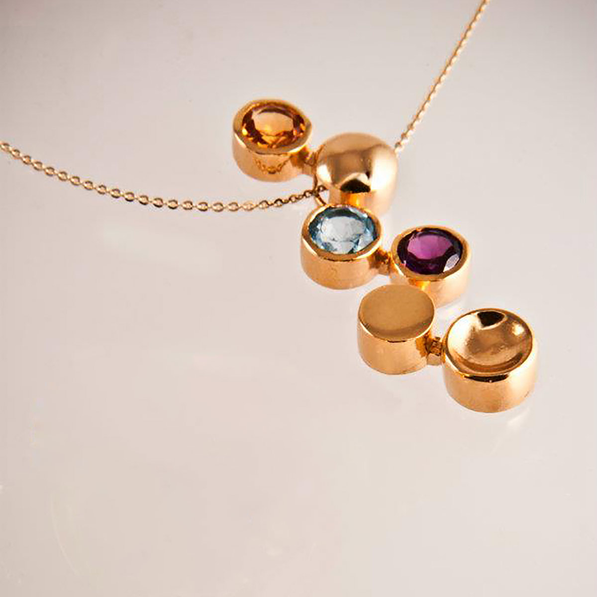 آویز  کد NM092