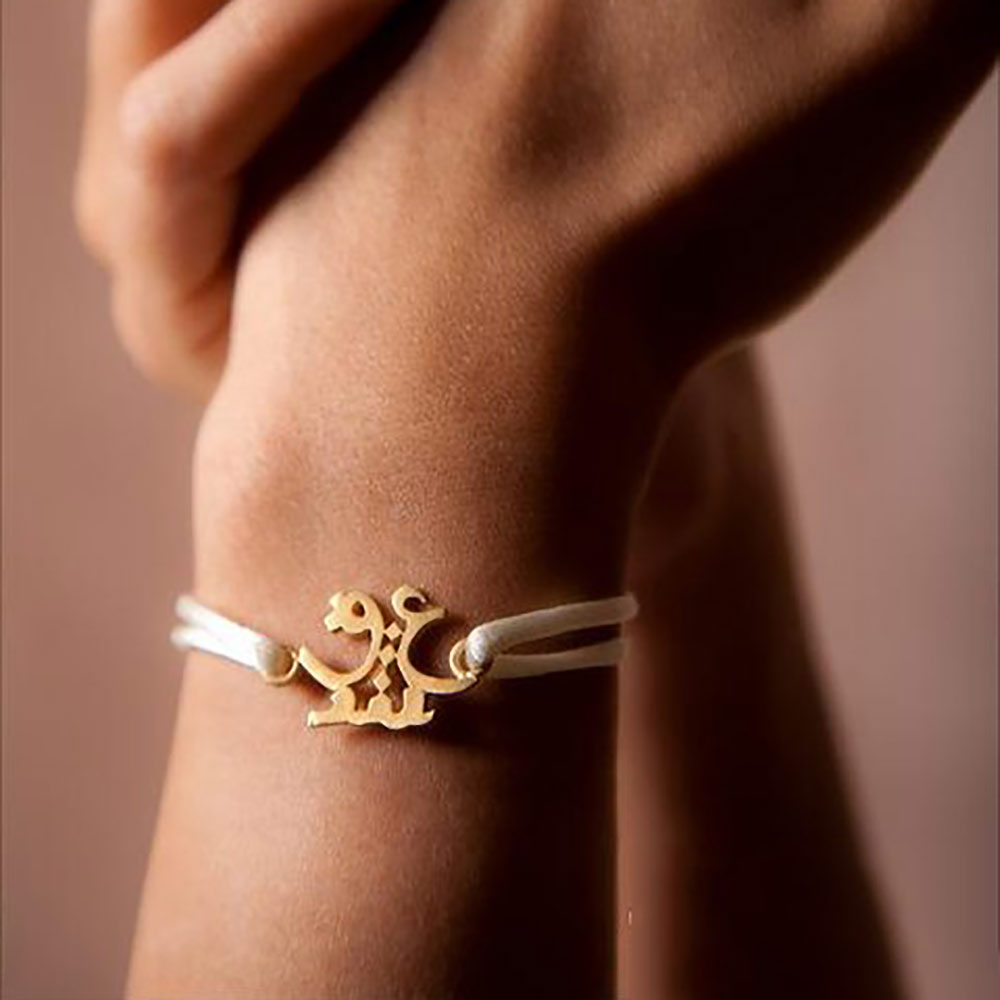 دستبند نخی  کد BM018