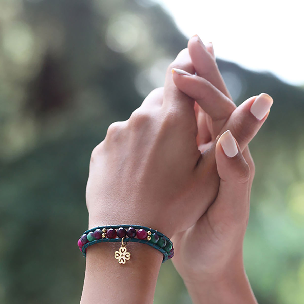 دستبند چرم و طلا  کد BMD003