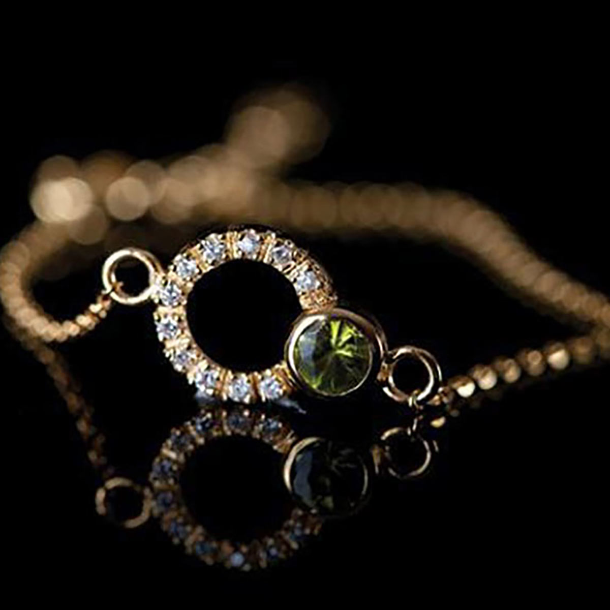 دستبند نخی  کد BM073